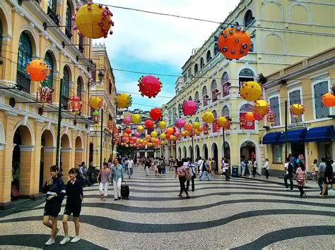 Senado Square : Macau | Visions of Travel