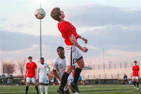 Class 4A Iowa boys’ state soccer quarterfinal games postponed to Wednesday due to lightning ...