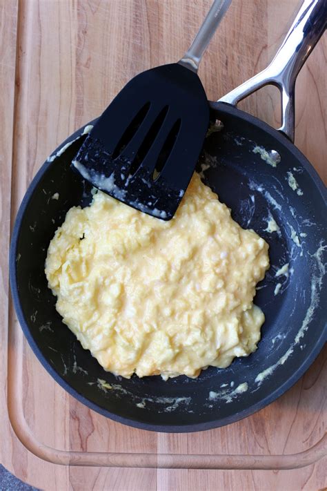 Ostrich Egg Inspired Scrambled Eggs From Scrambled On The