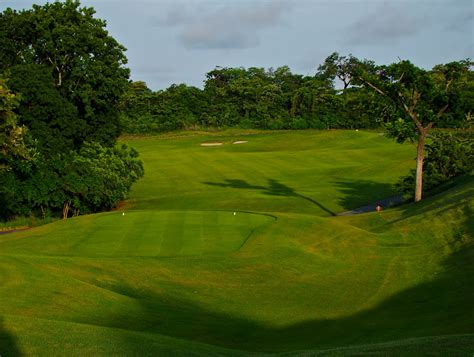 Tamarindo, Costa Rica Daily Photo: Papagayo golf course