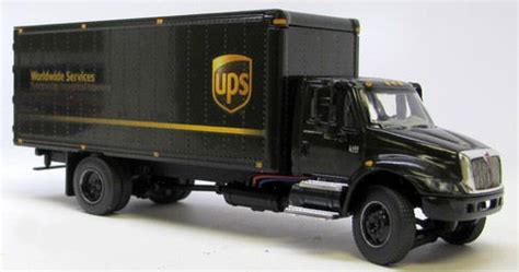 UPS Straight Trucks In Stock and Shipping Now - Diecast Replicas Truck ...