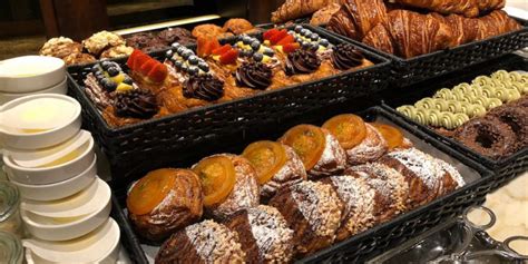 Continental Breakfast Explained: List & Ideas of What Hotels Offer ...