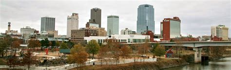 Little Rock, Arkansas Travel Vacation Guide - Sightseeing Attractions