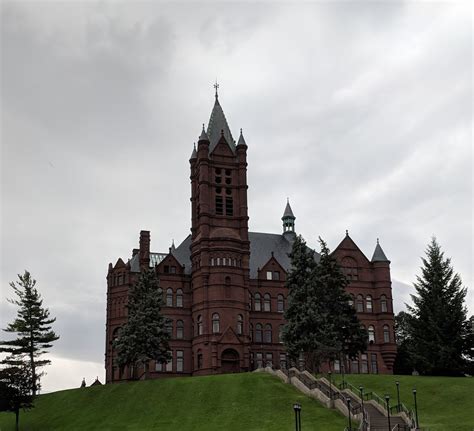 Syracuse University : evilbuildings