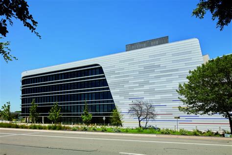 Parking Garage + Administration Building at Austin-Bergstrom ...