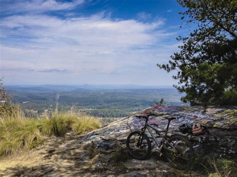 Currahee Mountain Forest Road FS62 Mountain Bike Trail, Toccoa, Georgia