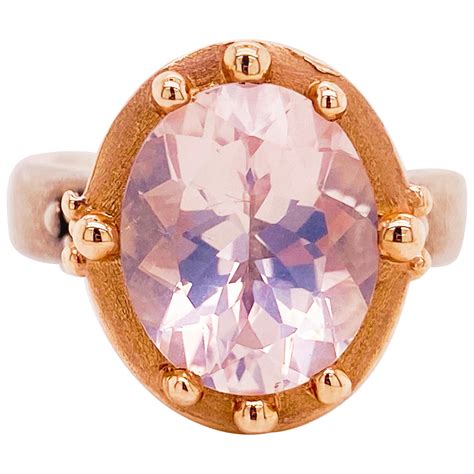 Rose Quartz Lion Intaglio Gold Ring at 1stDibs