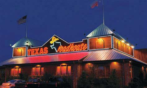 Veterans Get a FREE Lunch at Texas Roadhouse! – Get It Free