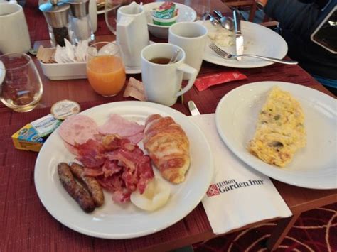 Buffet Breakfast - Picture of Hilton Garden Inn Frankfurt Airport, Frankfurt - TripAdvisor