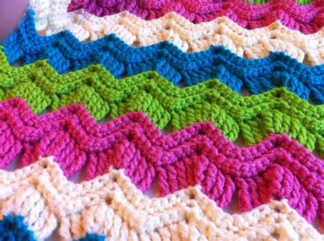 Crochet Ripple Stitch: Tutorial and Patterns