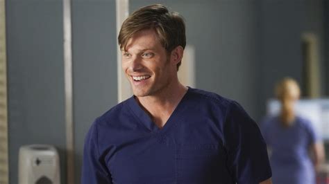 'Grey's Anatomy' Season 16 Finale: Can the Docs Diagnose Richard Before ...