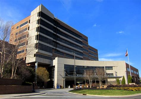 File:Virginia Hospital Center.jpg - Wikimedia Commons