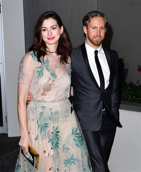 Who is Anne Hathaway's husband Adam Shulman? - inbeautymoon.com