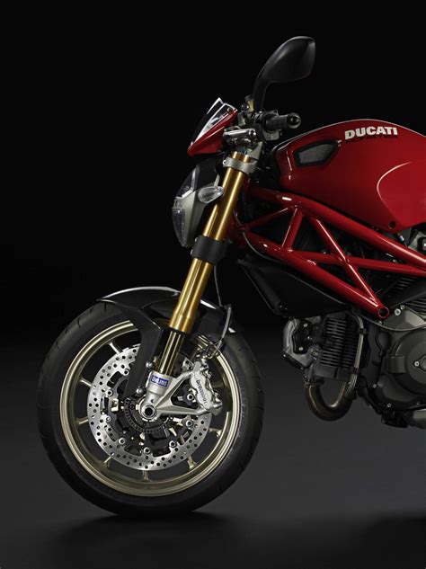 Ducati Monster 1100S