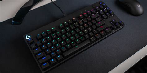 Logitech G PRO Wired Gaming RGB Mechanical Keyboard - azucarillosdecolores.com