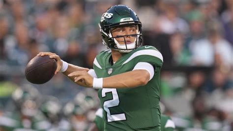 NY Jets QB Zach Wilson takes important step in his injury rehab