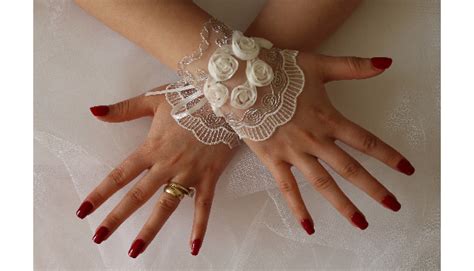 出错啦！你访问的页面不存在... | Wedding gloves, Bridal gloves, Lace gloves