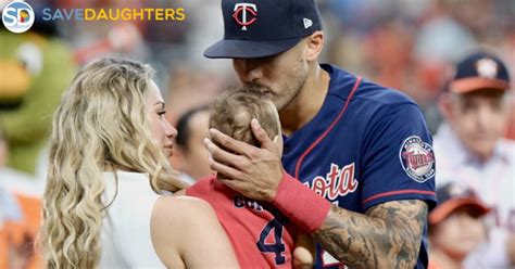 Carlos Correa Wife, Net Worth, News, Wiki, Parents, Height, Weight