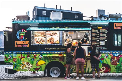 14 BEST Taco Trucks In Santa Ana