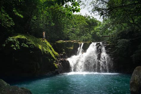 SINDIGO WATERFALL IN CHIRIQUI, PANAMA - Journey Era