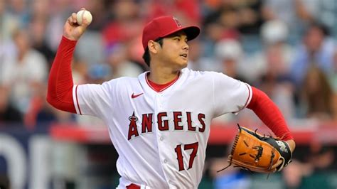 Ohtani to continue hitting and pitching after elbow injury, says agent | CBC Sports