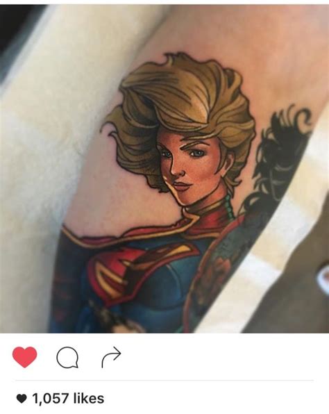 Super girl tattoo Superwoman Logo, Web Tattoo, Make Tattoo, Tattoo You ...