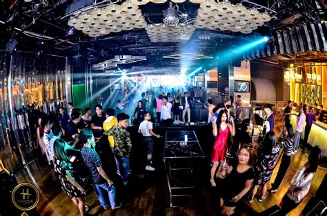 Party in the Philippines: The best nightlife in Manila - Hostelworld ...