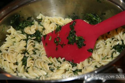 Spinach Rotini Pasta – Busy in Brooklyn