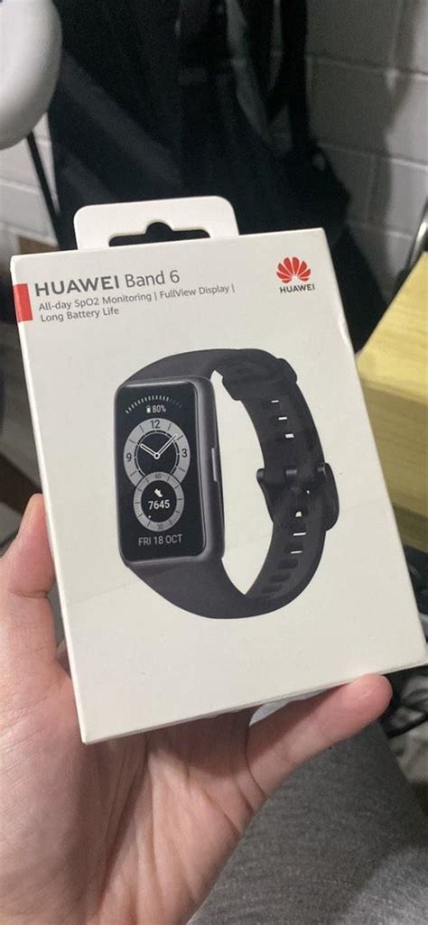 Huawei Band 6, Mobile Phones & Gadgets, Wearables & Smart Watches on Carousell