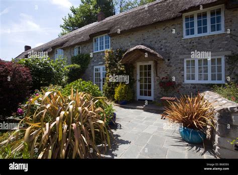 Masons arms hotel branscombe hi-res stock photography and images - Alamy