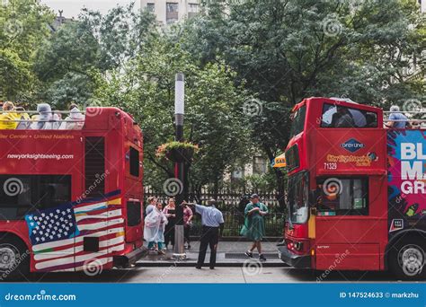 Tour Bus Driver Giving Direction To Tourists in Lower Manhattan ...