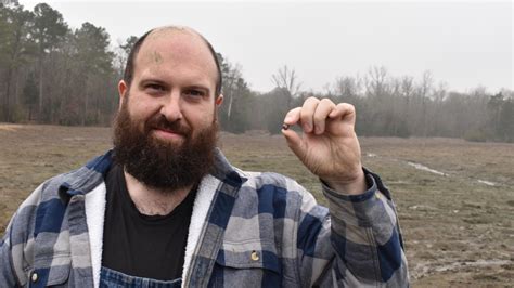 Visitor finds huge 7.46-carat diamond in Crater of Diamonds State Park ...