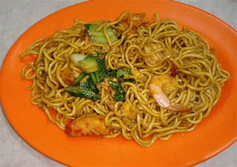 Resep Mie goreng seafood oleh Sonia Wijaya - Cookpad