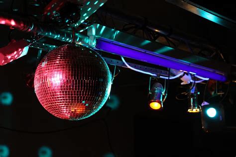 HD wallpaper: red disco ball hanging on ceiling, nightclub, dance club, night club | Wallpaper Flare