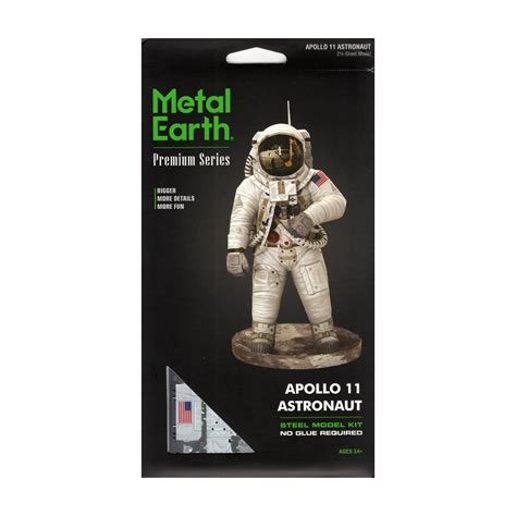 Apollo 11 Astronaut Steel Model Kit - Novaspace