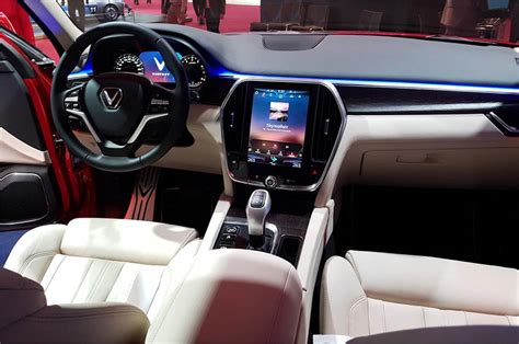 Vinfast Lux A2.0, AS2.0 unveiled at Paris - Autocar India