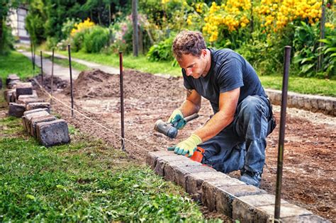 Cheap Gravel Driveway Edging Ideas To Make An Impact