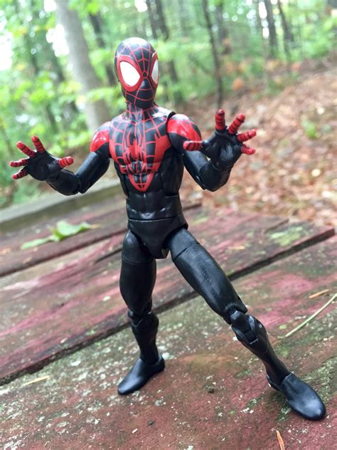 Marvel Legends Miles Morales Spider-Man 6" Review & Photos! - Marvel ...