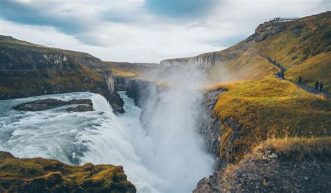 7 Amazing Waterfalls in Iceland you must visit | Howlanders