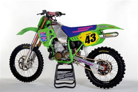 500cc MADNESS YOU GOTTA SEE: TWO-STROKE TUESDAY - Dirt Bike Magazine