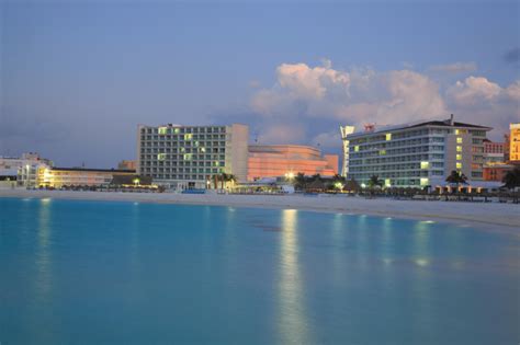 Krystal Cancun Packages