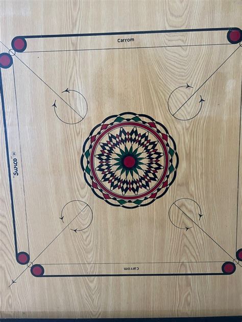 Carrom Board, Hobbies & Toys, Toys & Games on Carousell