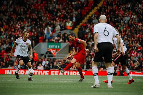 In pictures: Liverpool FC Legends 2-1 Man Utd Legends - Liverpool FC