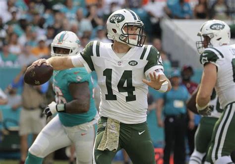 Jets' Sam Darnold rips himself after worst game yet: 'There's no excuse ...