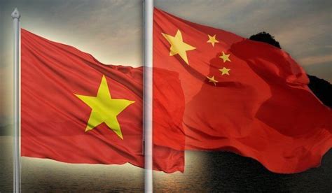 Vietnam-China relations: Close political links