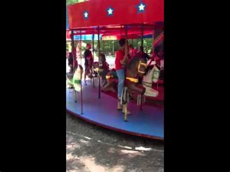 Burke lake Park carousel - YouTube