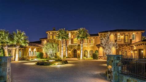 20 Stunning Mediterranean Mansions from Around the World | Mediterranean mansion, Mediterranean ...