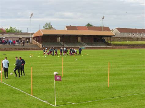 Damage in the Box!: SHOTTS BON ACCORD (Hannah Park)