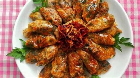 Cabbage Dolma Recipe; Delicious Dolmeh Kalam