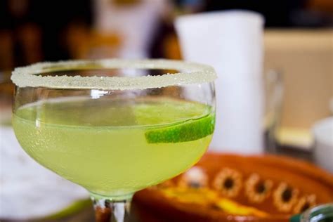 Lemon Margarita Cocktail – Drinks Recipe – Jonah Fox